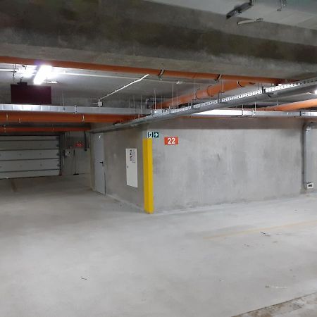 Apartament Kapitanski Mostek 17A Z Widokiem Na Port I Latarnie Morska Oraz Garazem Daire Kolobrzeg Dış mekan fotoğraf